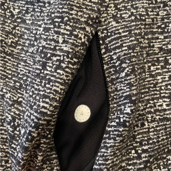 Lululemon Runderful Long Sleeve - Picture 5 of 8
